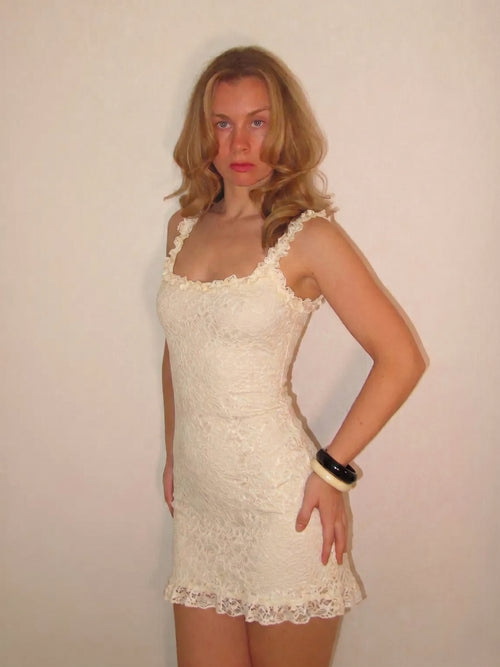 The Ecre Fluted Dantel Maxi Elbise